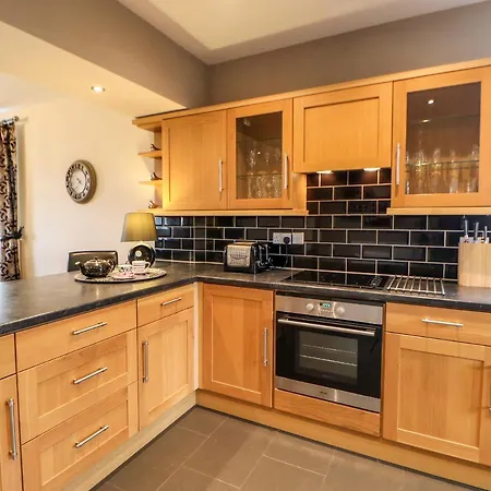 Holiday home 1 Alpha Rise *