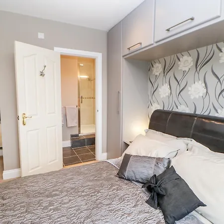Holiday home 1 Alpha Rise
